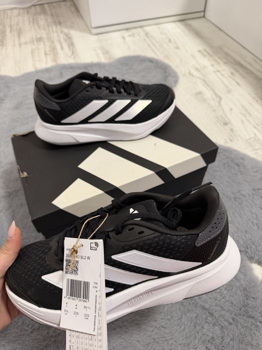 Оригинални маратонки Adidas