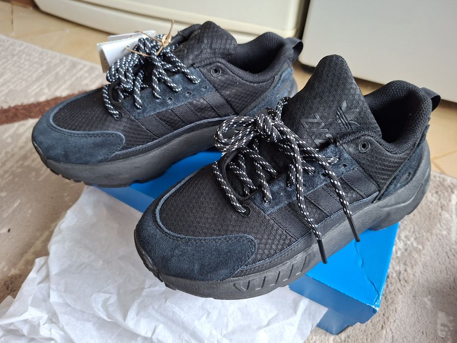 МАРАТОНКИ Adidas zx  22 j 36,5