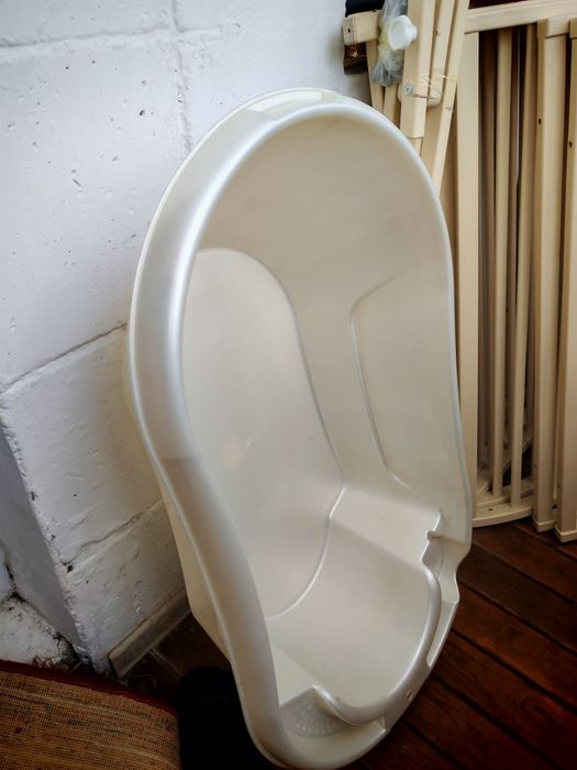 Продам ванночку с матрасом