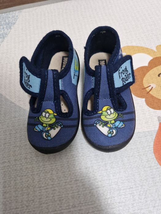 Детски пантофки 20,21,22 номер