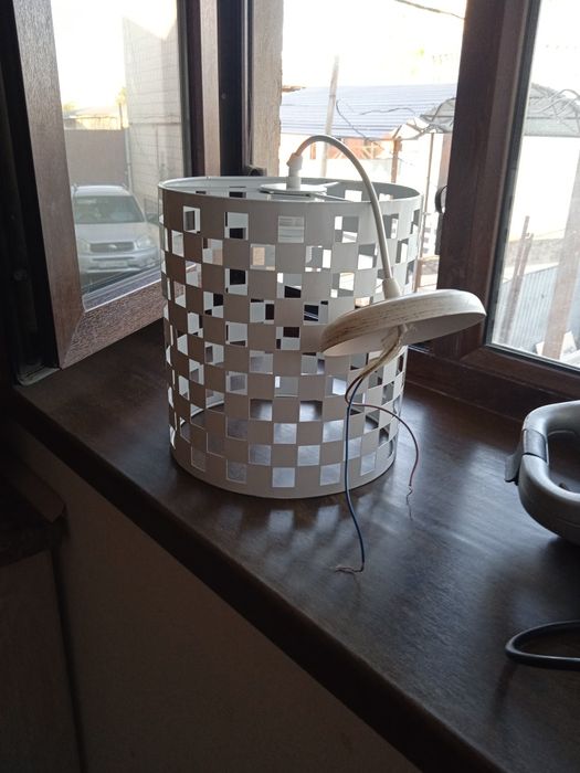 Люстра    потолочная