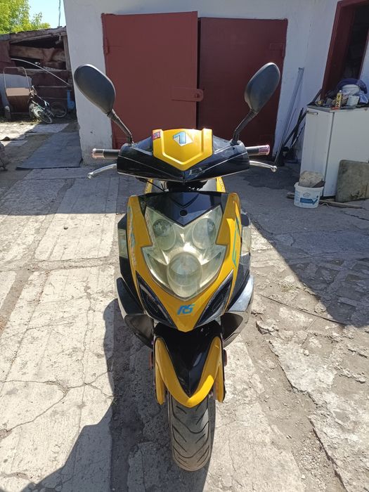 Продается скутер бу