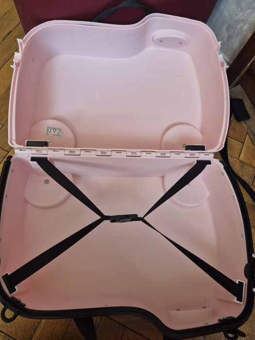 Детски куфар с колела