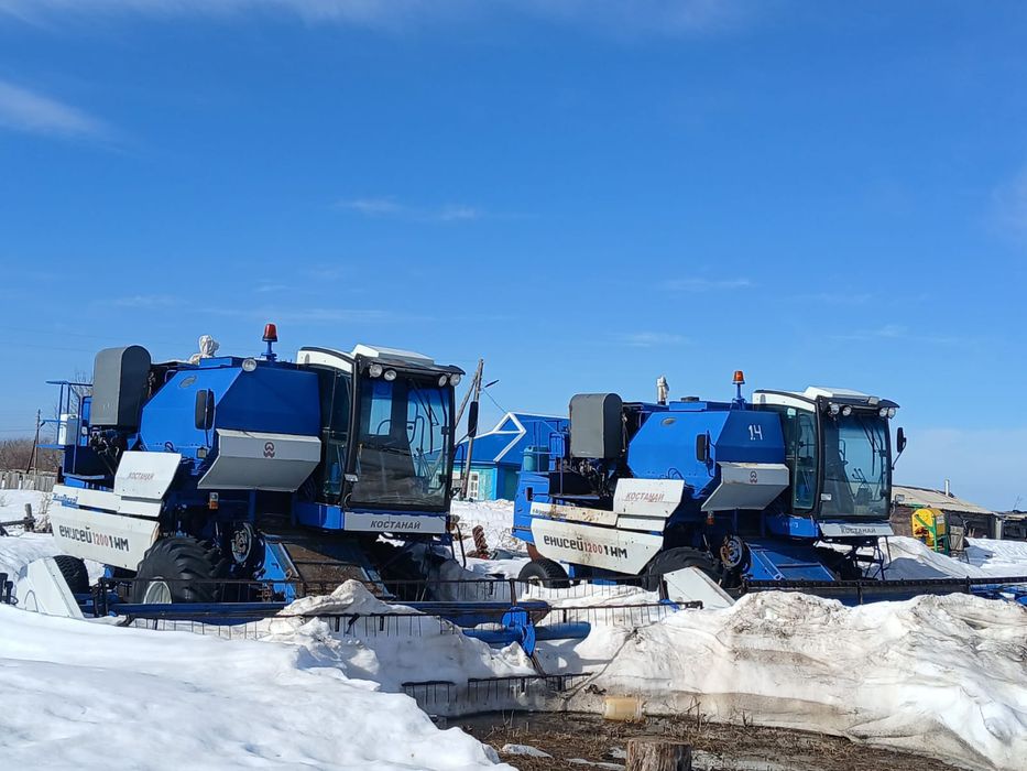 Продам комбайн Енисей