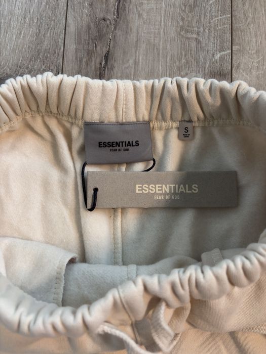 Pantaloni scurți “Essentials”