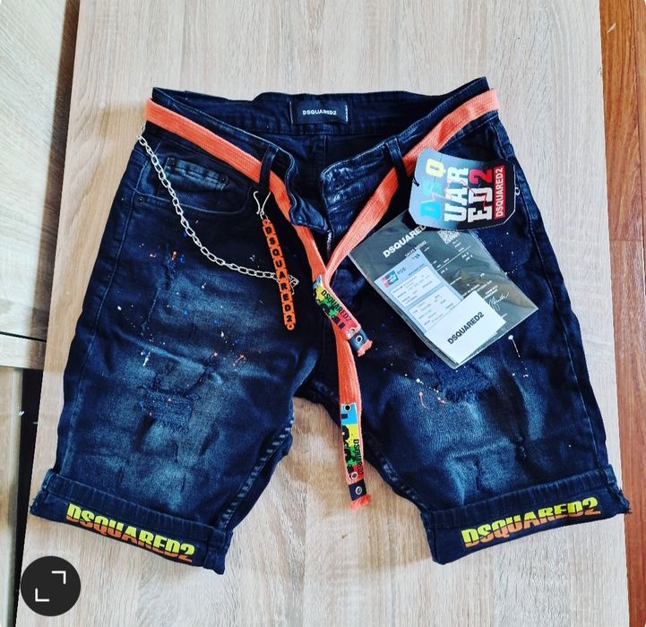 Blugi Bărbătești Scurți