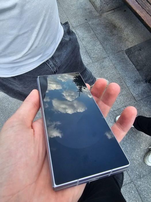 Samsung z fold 6