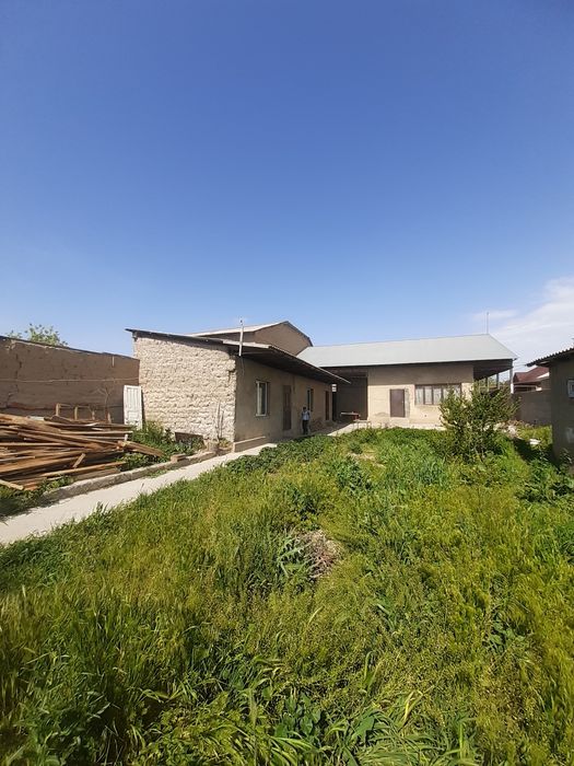 Уй сатылад срочна