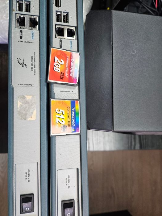 Маршрутизатор Cisco 2811