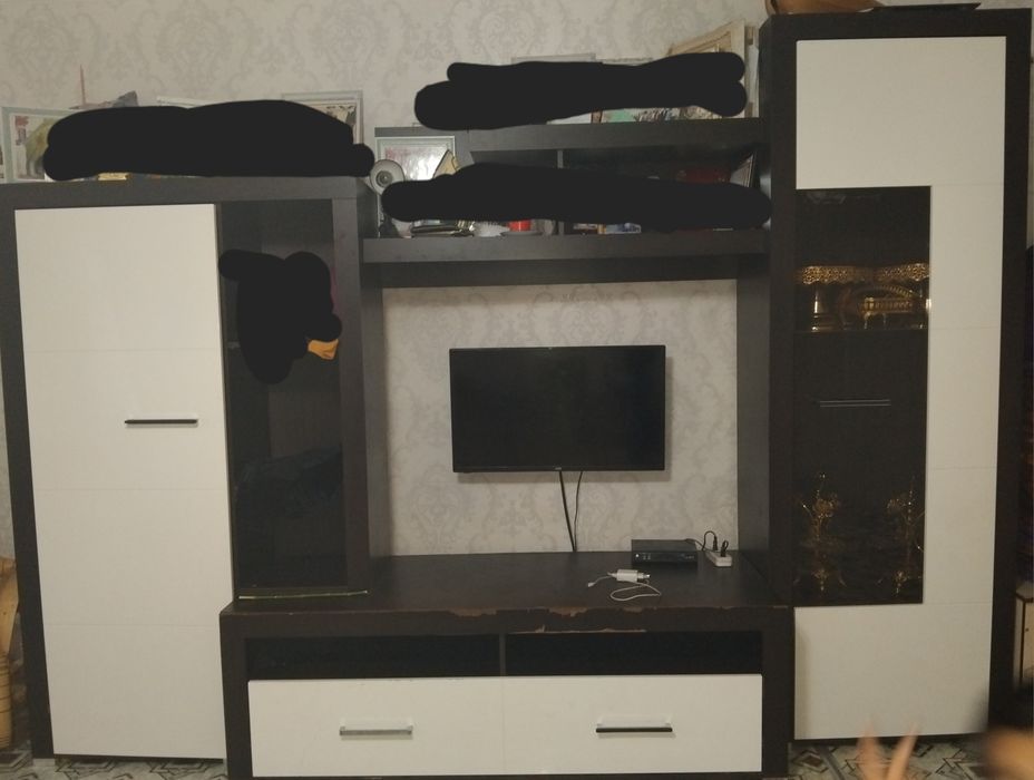 Стенка сатылады. Бағасы 20000 тг.