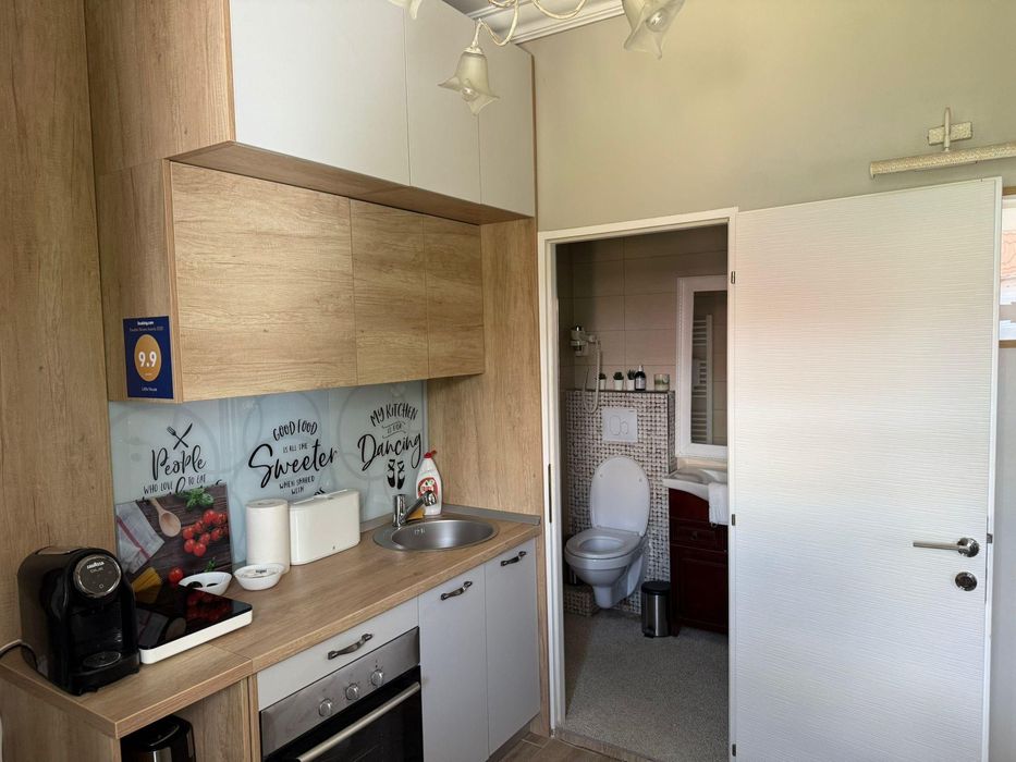 Cazare camera Apartamnet 1 2 3 4 studio garsoniera camera persona airbnb booking sibiu pensiune casa de vacanta de buget  ieftin  central parcare gara