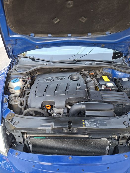 SKODA Octavia 2010 — imagine 5