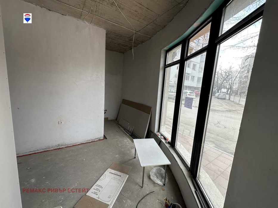 Продава се Офис в Русе, Широк център - 75 кв.м за 1200 €/кв.м - Снимка #2