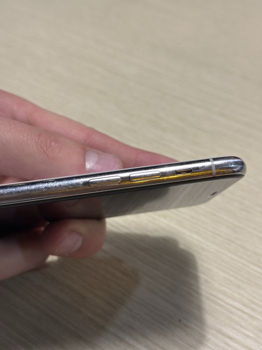 iPhone 11 pro 256gb с коробкой