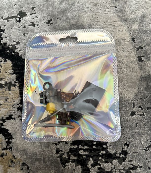 Продаю лего минифигурку