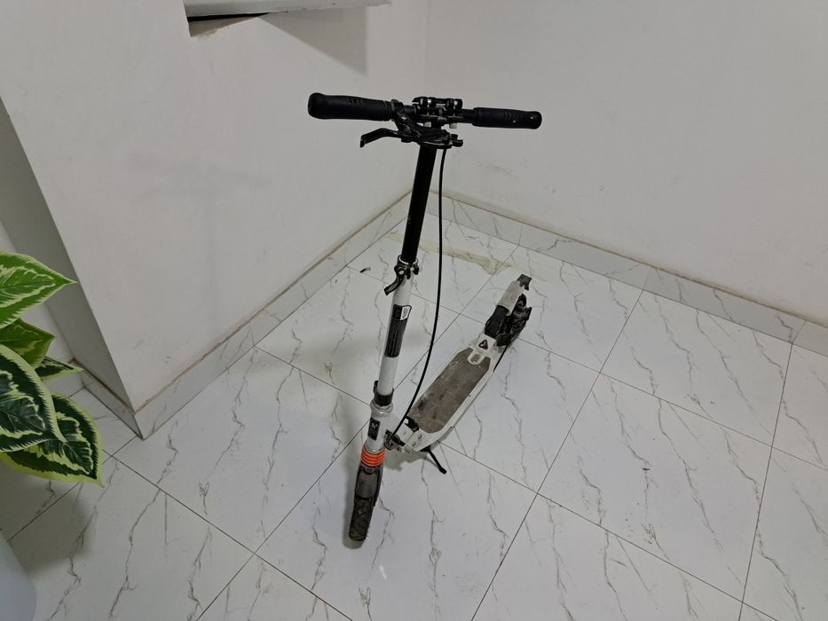 bolalar samokati