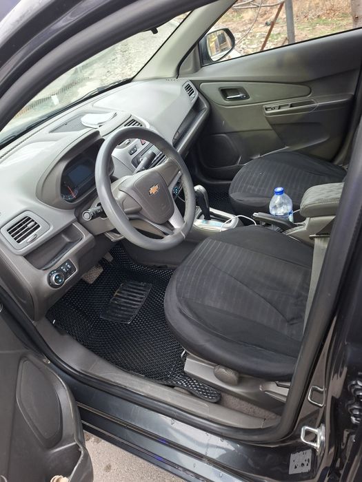 Cobalt 2022 мокрый асвалт