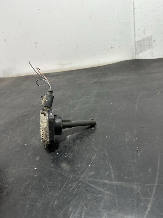 Senzor nivel baie ulei Audi A8 D3 06E907660 3.0TDI V6 ASB