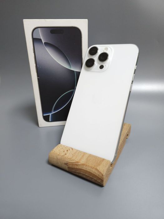 Смартфон Apple iPhone 16Pro Max 256 Гб (e-sim) ( Лот 933636) г.Атбасар