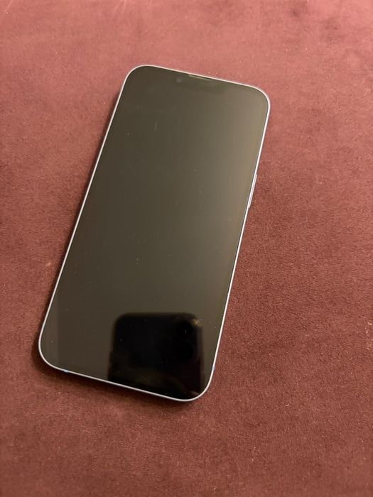 Iphone 14 capacitate 128gb