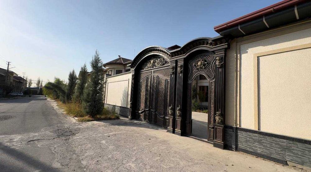 Ховли турар жой биноси