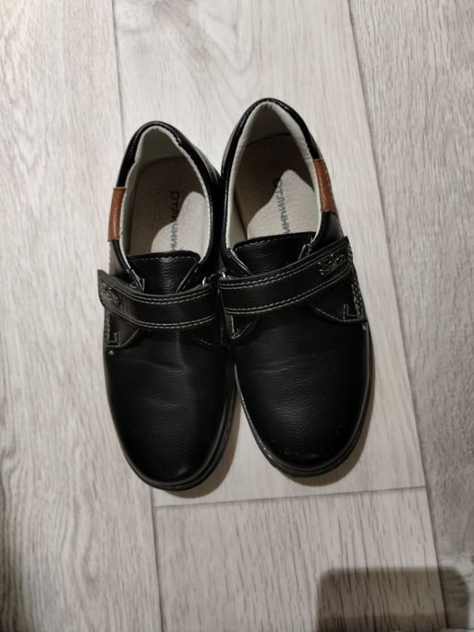 Продам ботинки для мальчика