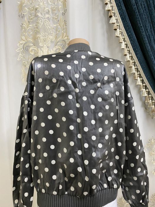 Kofta futbolka yangi kiyilmagan itiketkasi bor