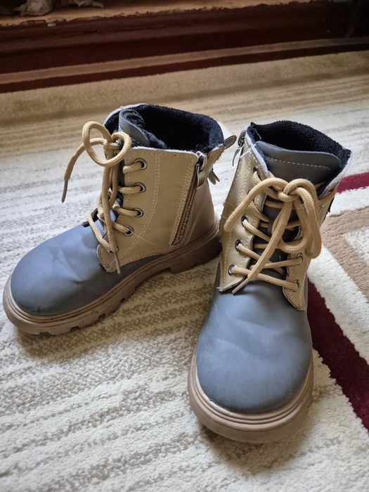 Ботинки на девочку