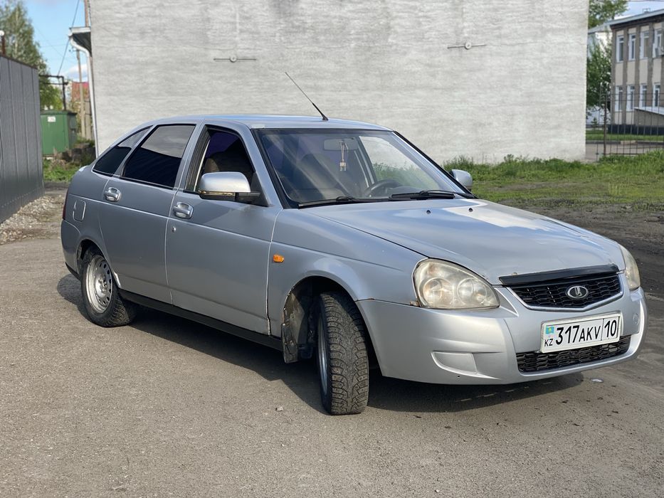 Продам приору 2011 год