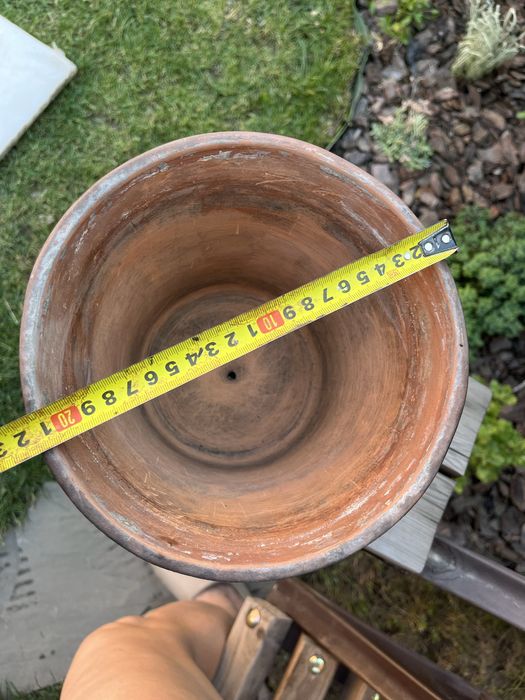 Горшки для цветов