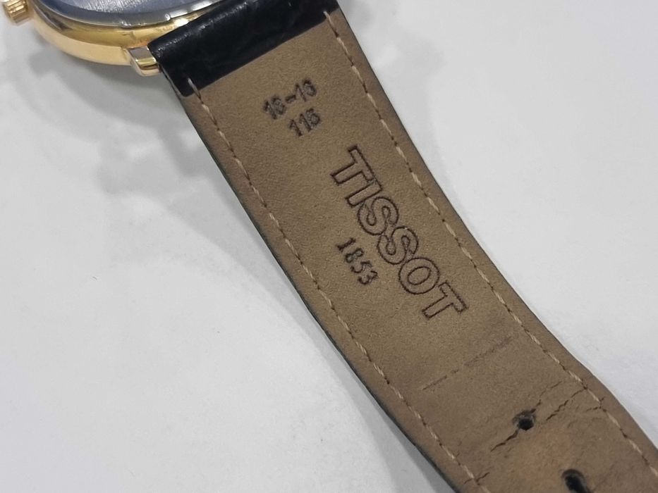 Швейцарски часовник TISSOT Desire 34 mm