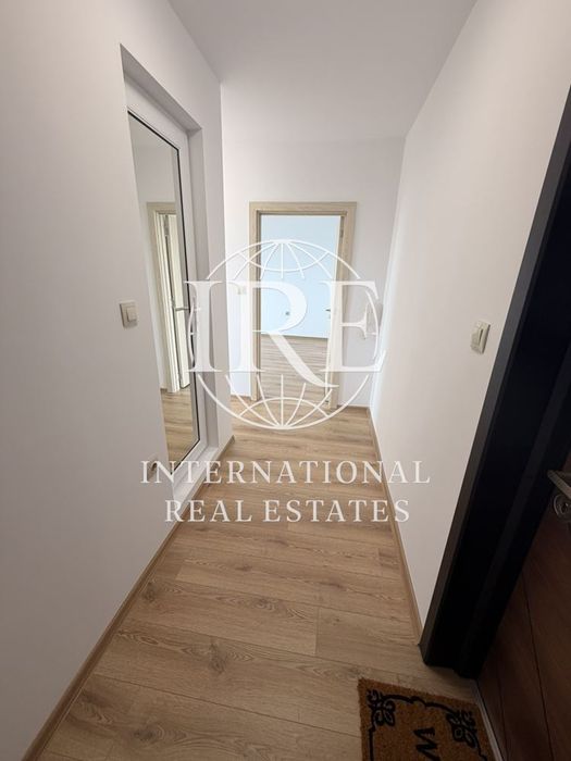 Продава се Двустаен апартамент в Варна, Автогара - 40 кв.м за 1529 €/кв.м - Снимка #3