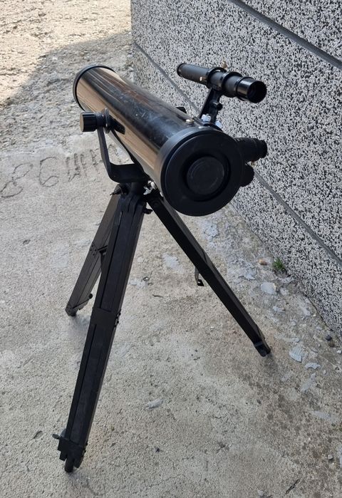 Телескопи със стойки