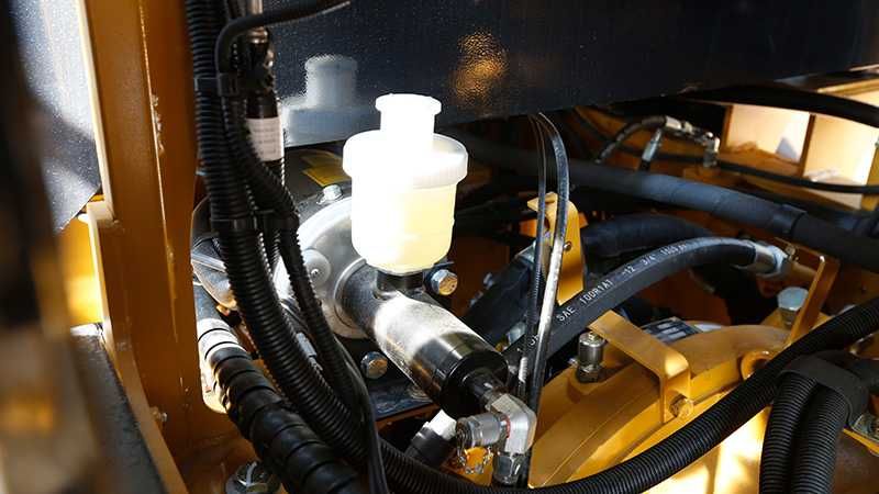 Фронтал юклагич SEM656F, Фронтальный погрузчик SEM656F