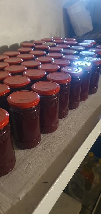 Dulceață zmeură și mure.