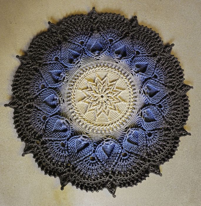 Ковёр ручной работы