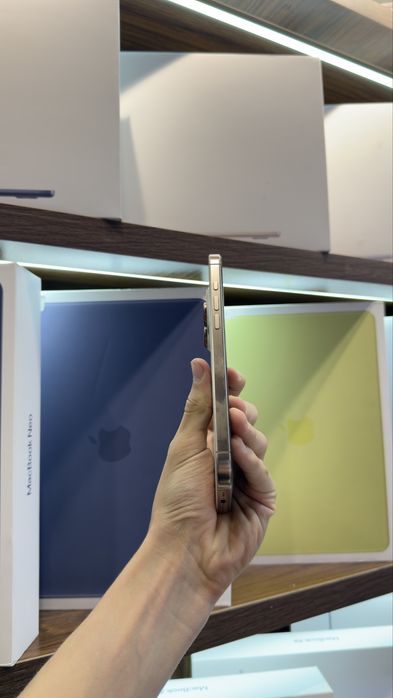 iphone 16 pro max naxtka