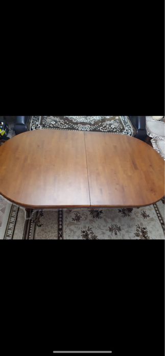 Продам стол и стулья