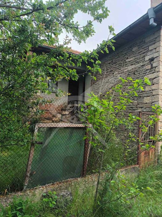 Къща в село Есен, община Сунгурларе 49198