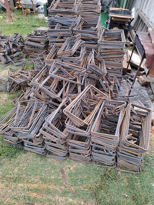 Etrieri pentru fundatie casa 20x60 , 20x70 20x80 orice dimensiune
Exec