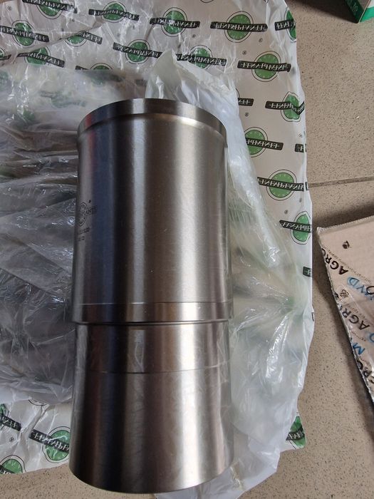 Camasi camasa motor tractor fiat 615 715 diametru piston 108 mm pe ori