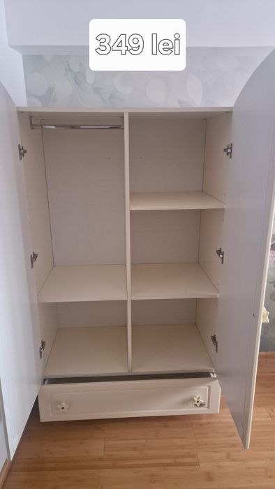 Set comodă si șifonier