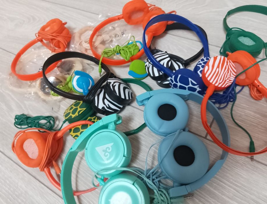 Срочно продам наушники.