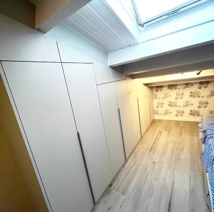 MONTAJ MOBILIER, BUCĂTĂRII, DRESSING-URI, USI | CONFECȚIE LA COMANDĂ – BUCUREȘTI