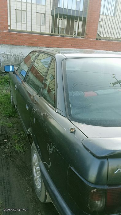 Продам Ауди 80 б3