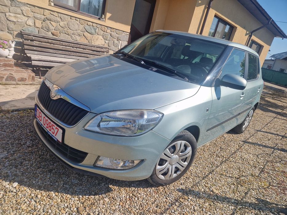 Skoda Fabia EURO 5 benzina 2011 Numere valabile