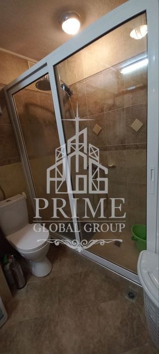 Четиристаен апартамент, район Лятно кино Тракия, Варна