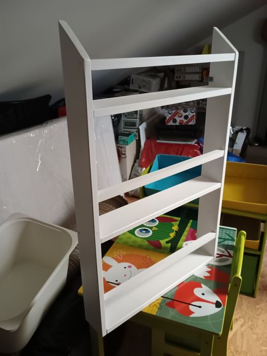 Biblioteca fixare perete