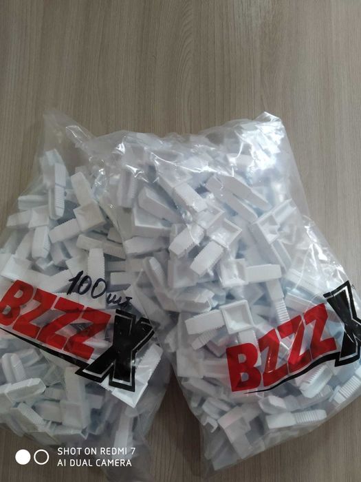 Уголок для москитной сетки.