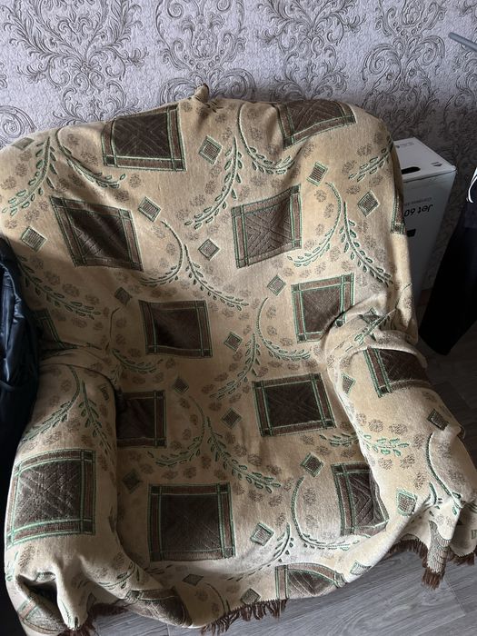 Диван отдам бесплатно